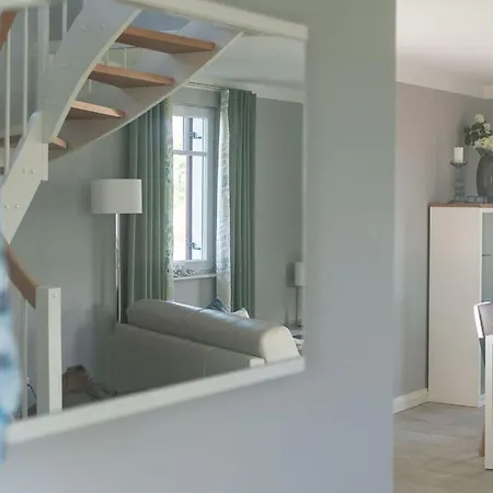 Sund-idyll Holiday home *